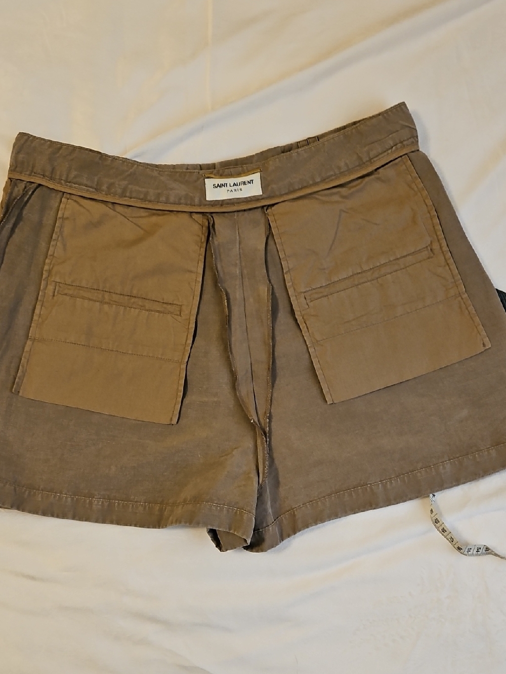 Saint Laurent Pleated High-Waist Cuffed Shorts in Taupe - Picture 7 of 9